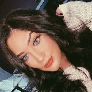 Meet your Posher, Ashlyn